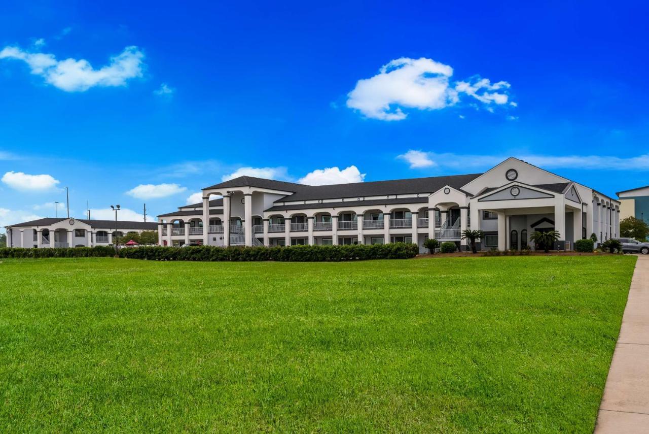 Best Western La Place Inn Εξωτερικό φωτογραφία